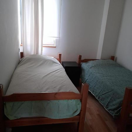 Three Bedroom Flat At Ocean Village Гибралтар Екстериор снимка
