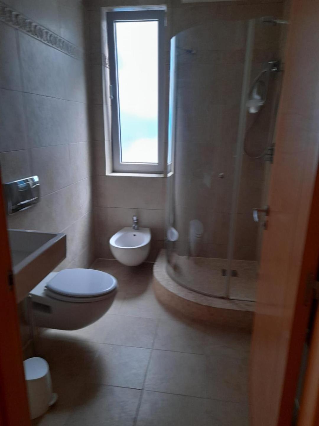 Three Bedroom Flat At Ocean Village Гибралтар Екстериор снимка